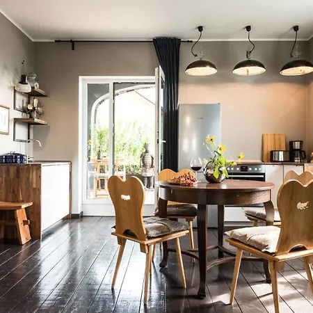 Villa B - Neuer Geist in alten Mauern: luxuriös Wohnen in der Residenzstadt Gotha Exterior foto