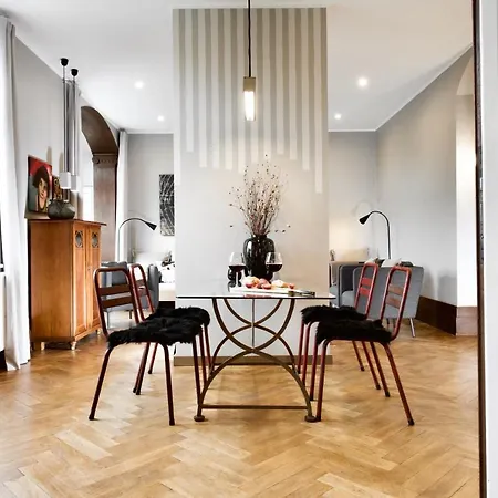 Villa B - Neuer Geist in alten Mauern: luxuriös Wohnen in der Residenzstadt Gotha Exterior foto