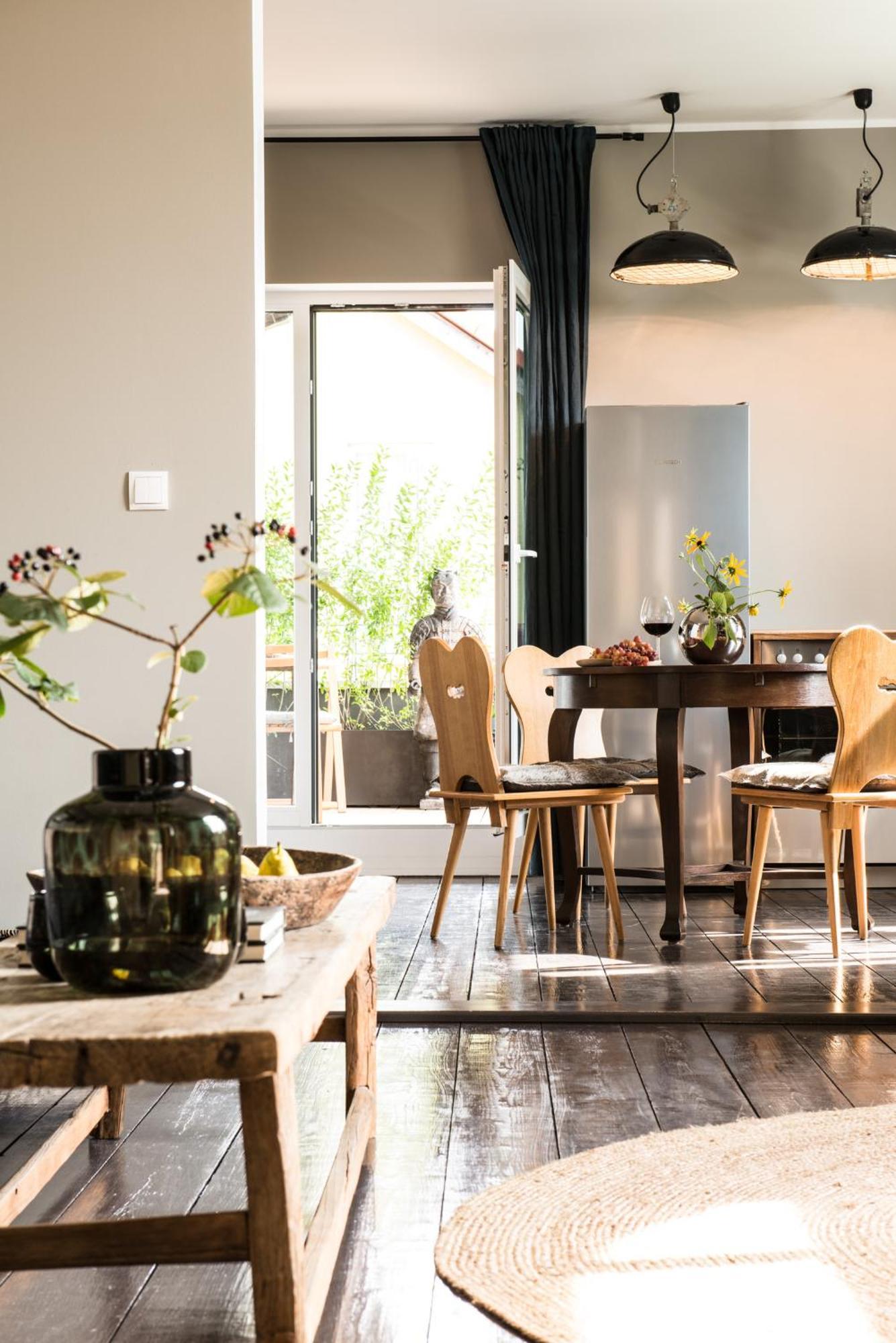 Apartment B - Neuer Geist In Alten Mauern: Luxuriös Wohnen In Der Residenzstadt